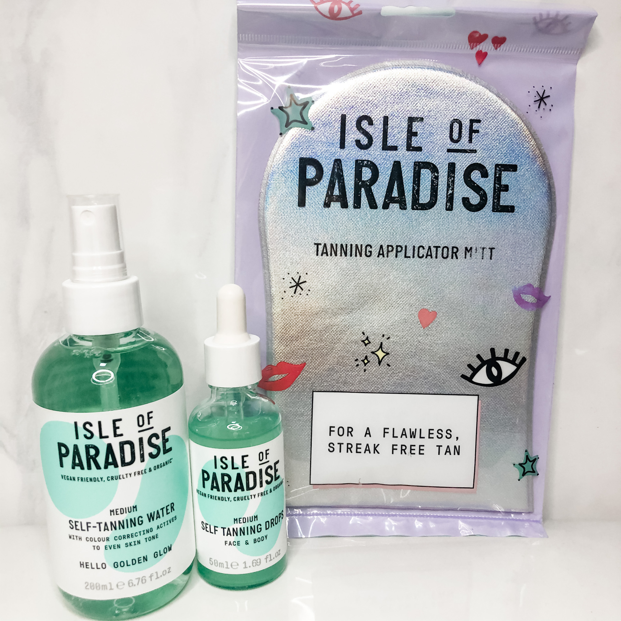 ISLE OF PARADISE TANNING DROPS REVIEW  ISLE OF PARADISE REVIEW AND  OVERNIGHT BEFORE + AFTER! 